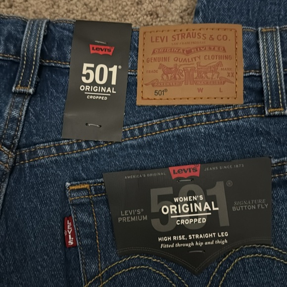 Levi's Premium Denim 501 Crop Jeans 36200-0127 (W26 L26) - Picture 12 of 14